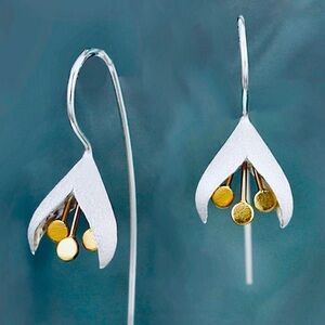 Silver Snowdrop Flower Drop Earrings